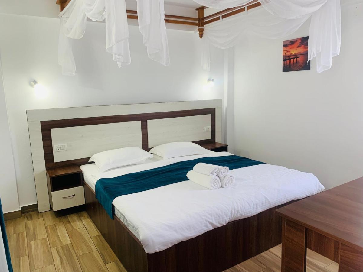 Hotel Casa Barina Costinesti Esterno foto